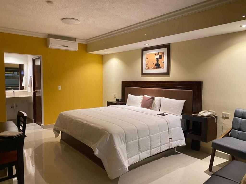 Hotel San Ignacio Inn Torreón Eksteriør bilde