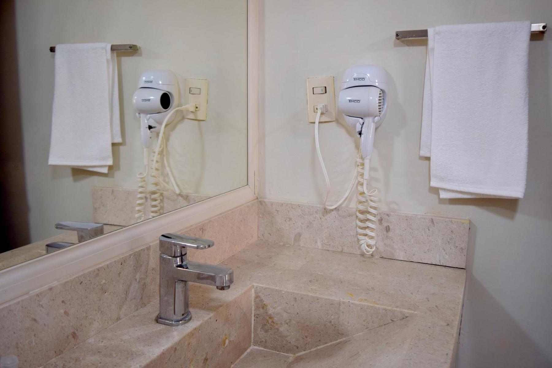 Hotel San Ignacio Inn Torreón Eksteriør bilde